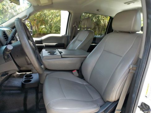 Used 2017 Ford F250 XL w/ Power Equipment Group RWD image 13