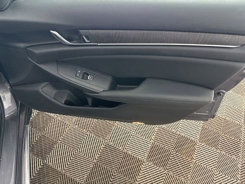 Certified 2021 Honda Accord EX-L image 23
