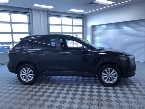 Certified 2026 Toyota Corolla Cross LE FWD image 35