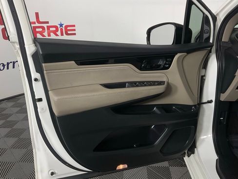 Used 2019 Honda Odyssey Elite image 12