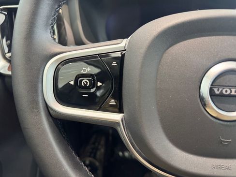 Certified 2025 Volvo V60 B5 Cross Country Plus image 14