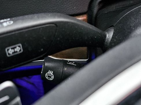 Used 2014 Mercedes-Benz S 550 Sedan image 35