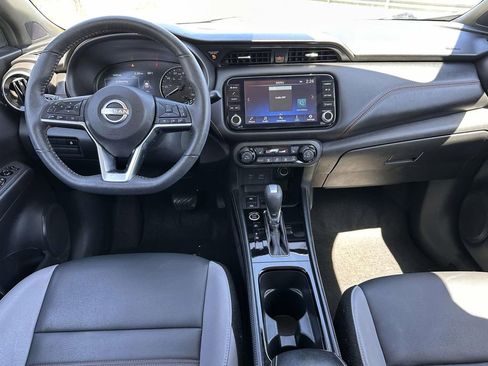 Used 2023 Nissan Kicks SR w/ SR Premium Package FWD image 14