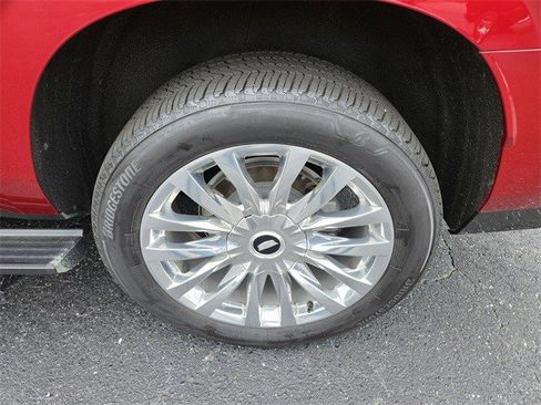 Certified 2024 Cadillac Escalade ESV Premium Luxury w/ Performance Package image 13