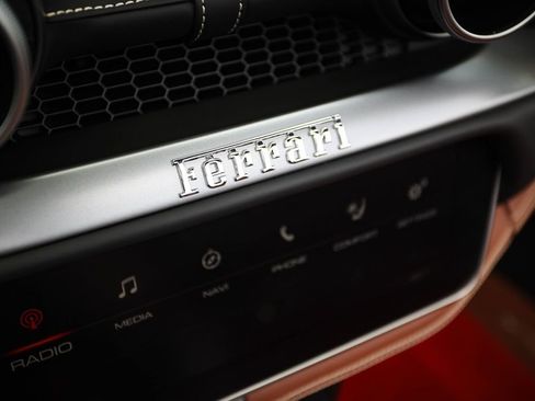 Certified 2023 Ferrari Portofino M image 40