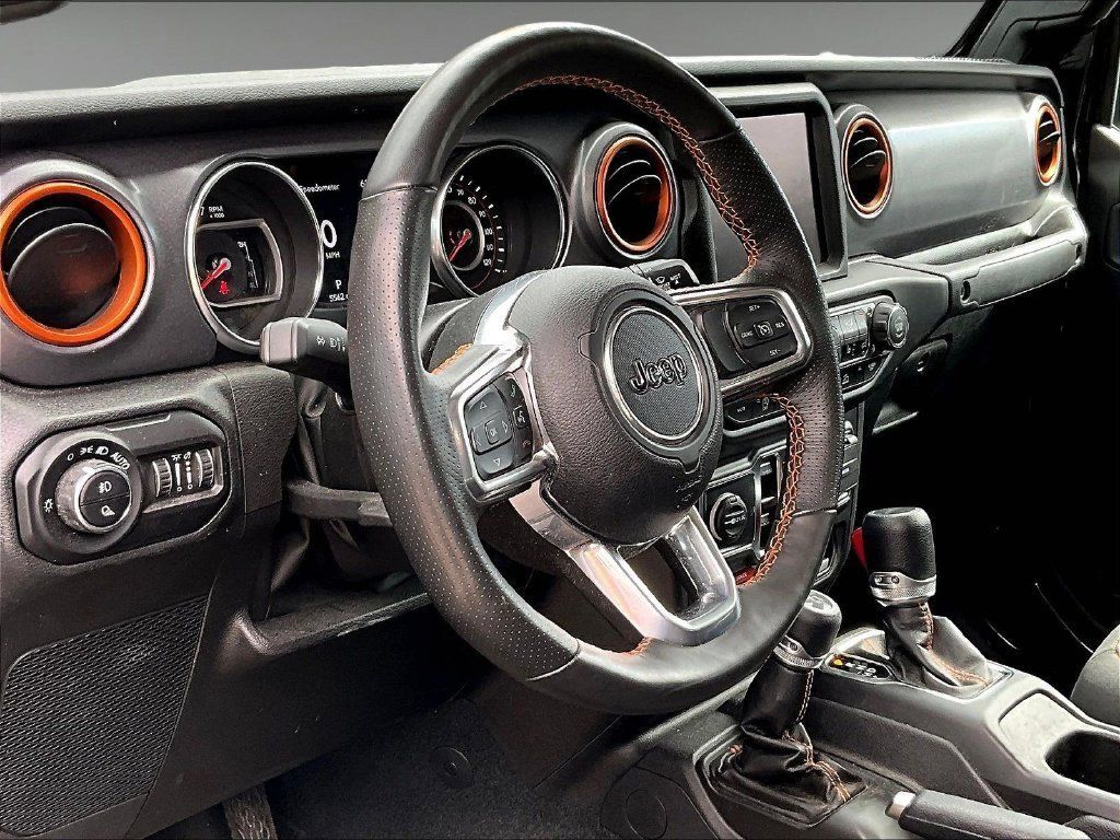 Used 2022 Jeep Gladiator Mojave w/ Dual Top Group AWD/4WD image 13