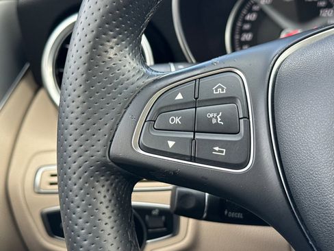 Used 2016 Mercedes-Benz C 300 4MATIC Sedan image 34