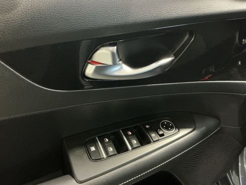 Used 2023 Kia Forte GT-Line FWD image 16