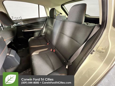 Used 2017 Subaru Crosstrek 2.0i Premium image 26