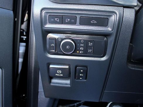 Used 2021 Ford F150 Lariat w/ Equipment Group 502A High image 37