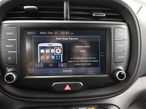 Certified 2022 Kia Soul LX w/ Technology Package image 24