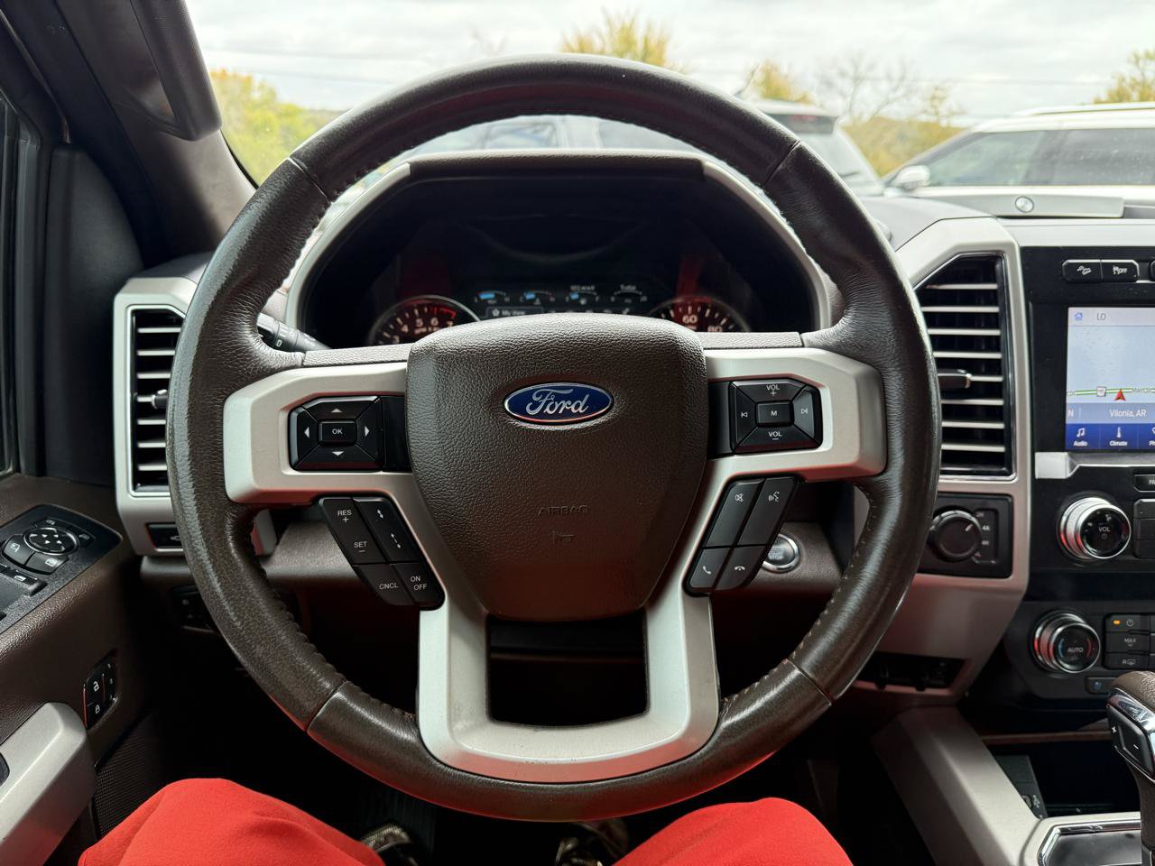 Used 2019 Ford F150 King Ranch w/ Equipment Group 601A Luxury AWD/4WD image 23