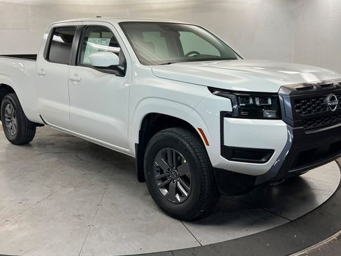 New 2026 Nissan Frontier SV w/ Tow Package image 7