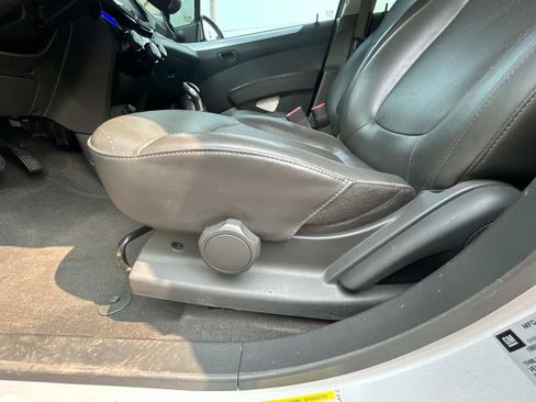 Used 2015 Chevrolet Spark LT image 14