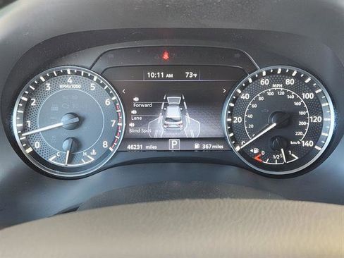 Used 2024 Nissan Armada SL w/ Captain's Chairs Package image 12