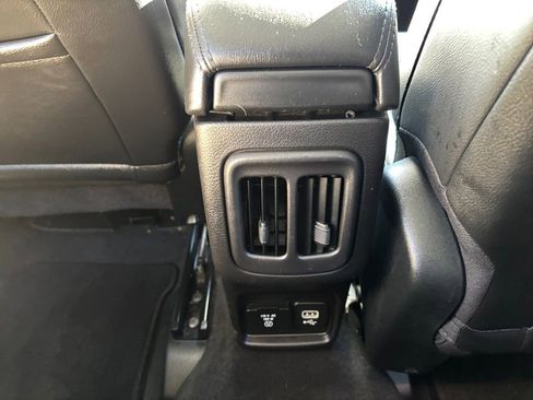 Used 2019 Jeep Compass Altitude image 27