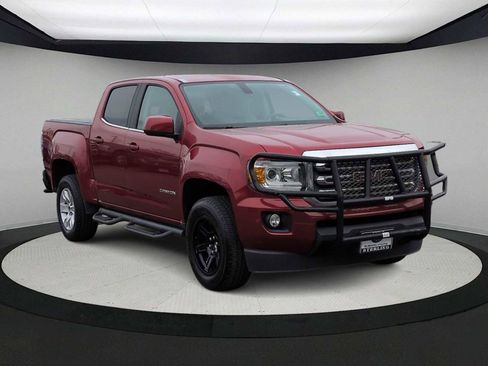Used 2016 GMC Canyon SLE w/ SLE Convenience Package image 2
