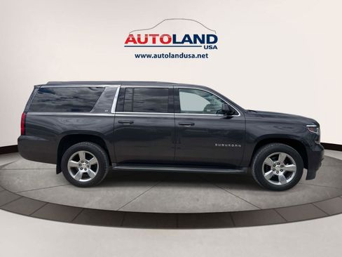 Used 2016 Chevrolet Suburban LT AWD/4WD image 3