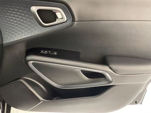 New 2025 Kia Soul EX image 41