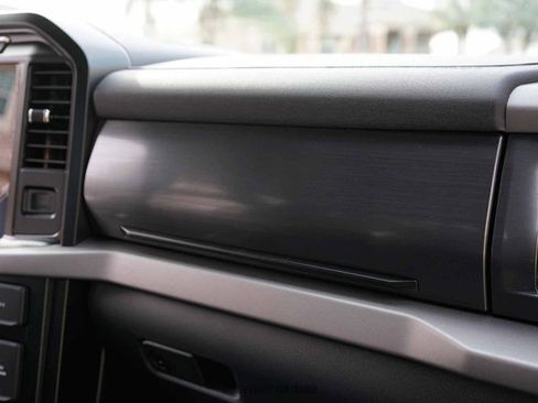 Used 2022 Ford F150 Raptor w/ Convenience Package AWD/4WD image 35