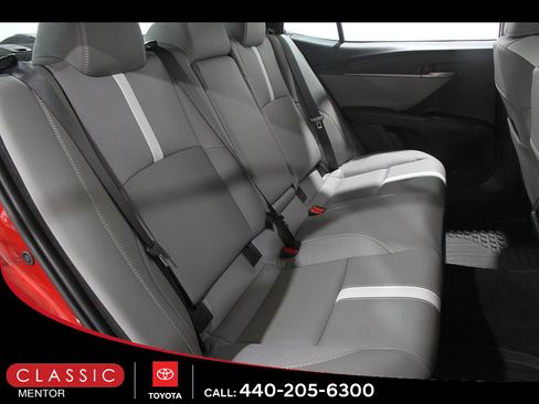 Used 2026 Toyota Camry SE w/ Convenience Package FWD image 19