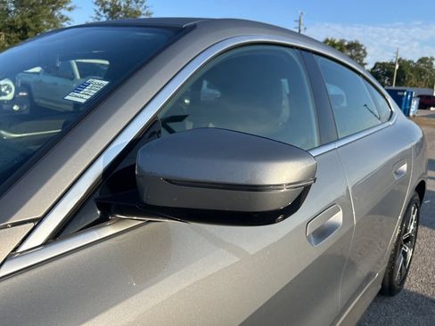 Used 2025 BMW i4 xDrive40i AWD/4WD image 21