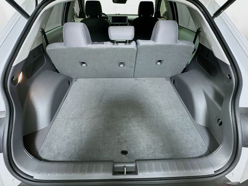 Used 2024 Hyundai Ioniq 5 SEL image 28