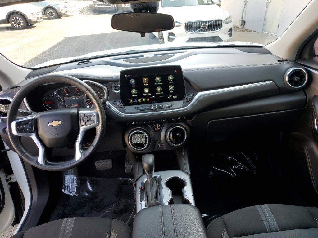 Used 2024 Chevrolet Blazer LT AWD/4WD image 36