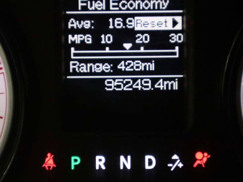 Used 2018 RAM 3500 Tradesman w/ Chrome Appearance Group image 5