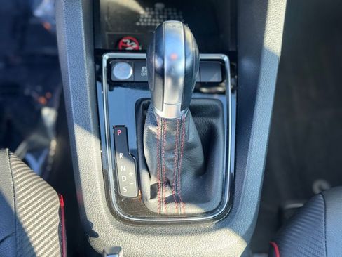 Used 2015 Volkswagen Jetta GLI SEL FWD image 18