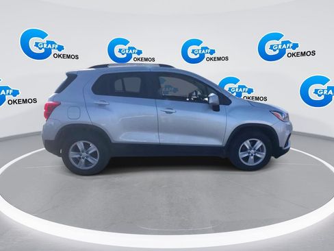 Used 2021 Chevrolet Trax LT FWD image 5