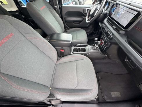 Used 2024 Jeep Wrangler Unlimited Rubicon image 13