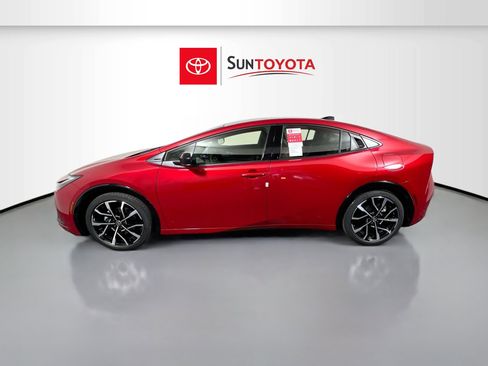 New 2026 Toyota Prius Plug-In Hybrid image 7