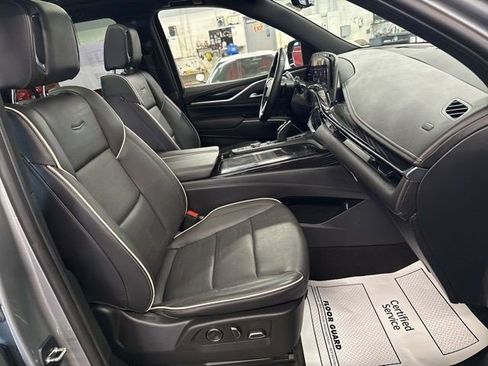 Certified 2023 Cadillac Escalade ESV Sport w/ Touring Package AWD/4WD image 28