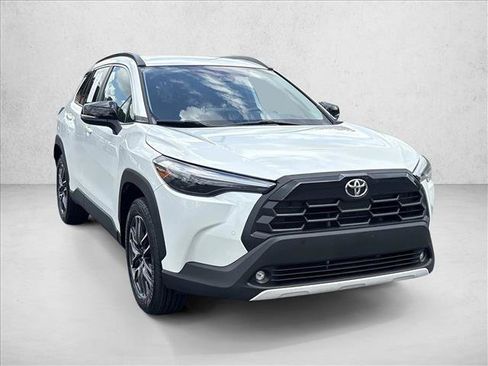Certified 2026 Toyota Corolla Cross XLE AWD/4WD image 3