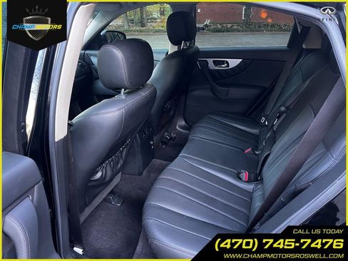 Used 2017 INFINITI QX70 2WD w/ Premium Package image 17