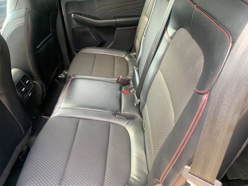 Used 2023 Ford Escape ST-Line w/ Tech Pack #1 AWD/4WD image 17