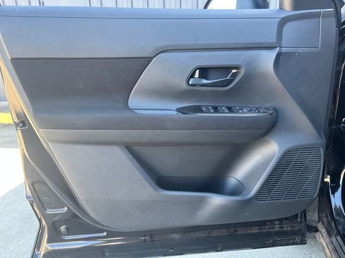 New 2026 Nissan Kicks S FWD image 11
