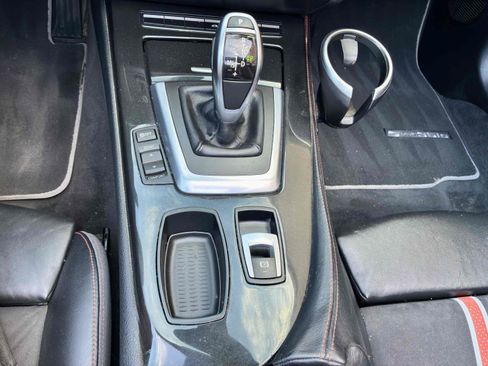 Used 2014 BMW Z4 sDrive35is RWD image 23