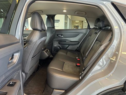 Certified 2025 Nissan Ariya AWD image 28