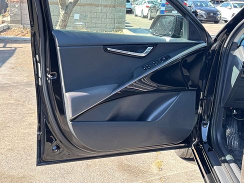 Used 2024 Kia Niro Wind FWD image 23