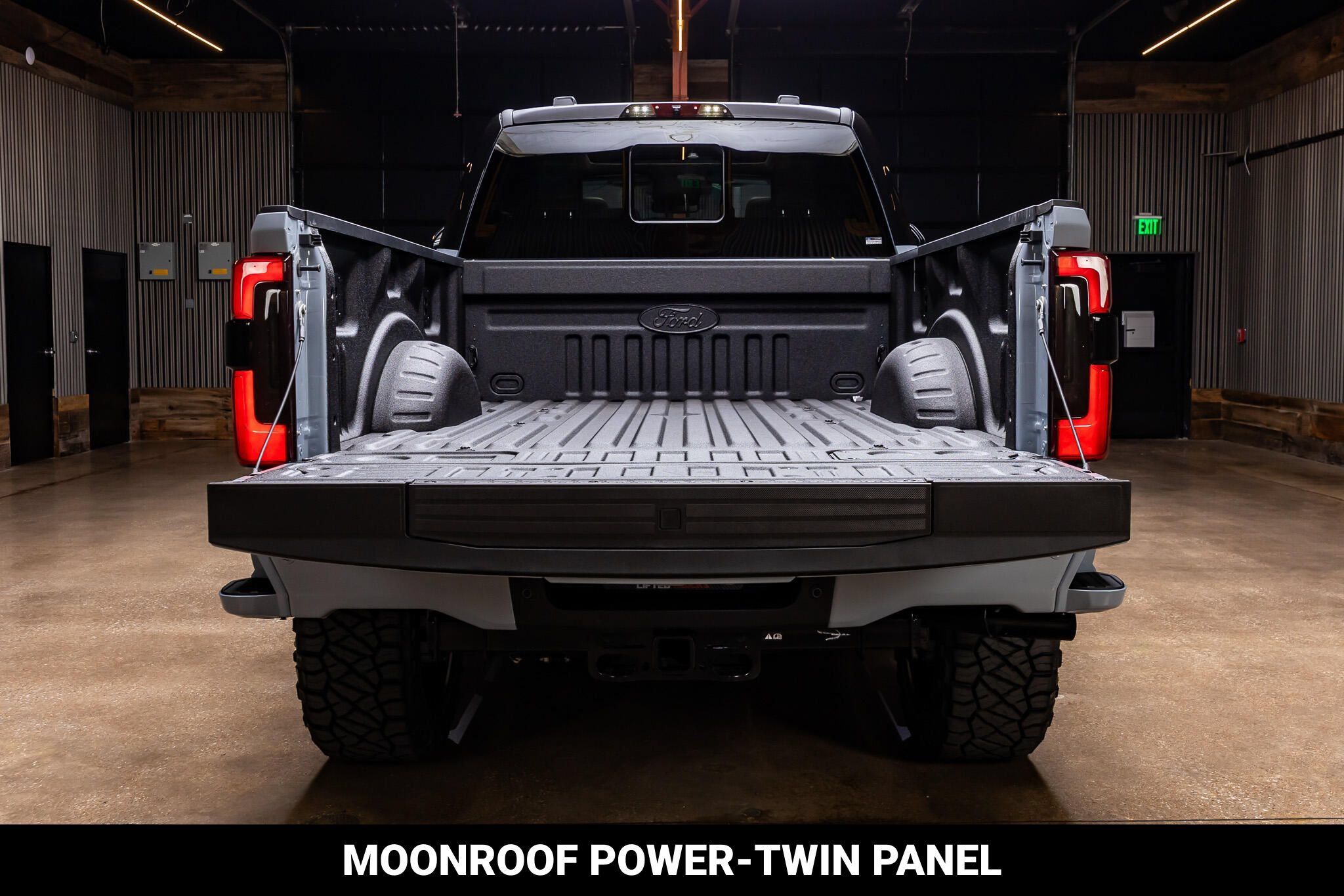 Used 2026 Ford F250 Platinum w/ Platinum Plus Package AWD/4WD image 9