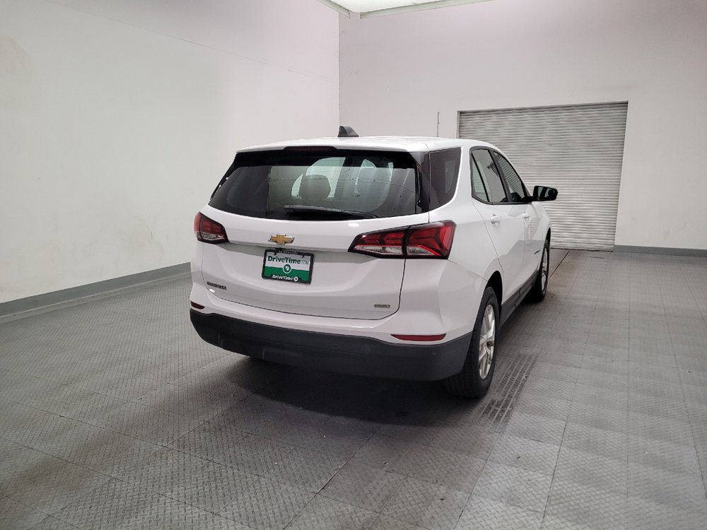 Used 2022 Chevrolet Equinox LS w/ LPO, Floor Liner Package AWD/4WD image 7
