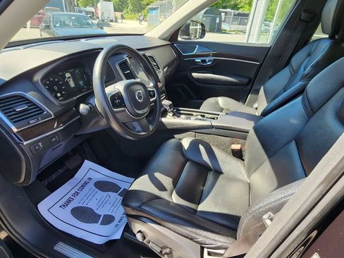 Used 2019 Volvo XC90 T6 Momentum w/ Advanced Package AWD/4WD image 9