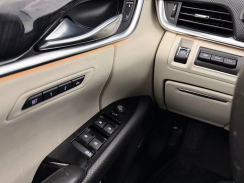Used 2014 Cadillac XTS Platinum AWD/4WD image 13