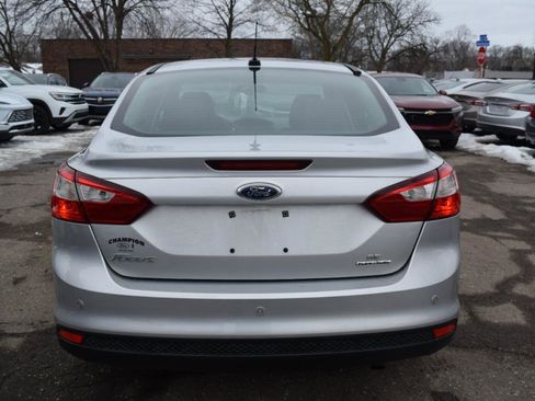 Used 2013 Ford Focus SE image 7