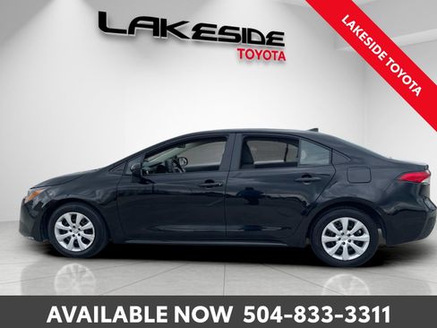Used 2024 Toyota Corolla LE image 3