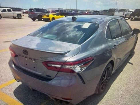 Used 2024 Toyota Camry XSE FWD image 4