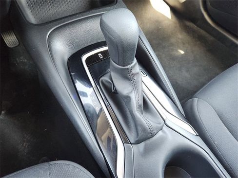 Certified 2024 Toyota Corolla LE image 16