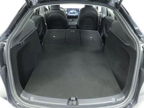 Used 2024 Tesla Model Y Performance AWD/4WD image 36